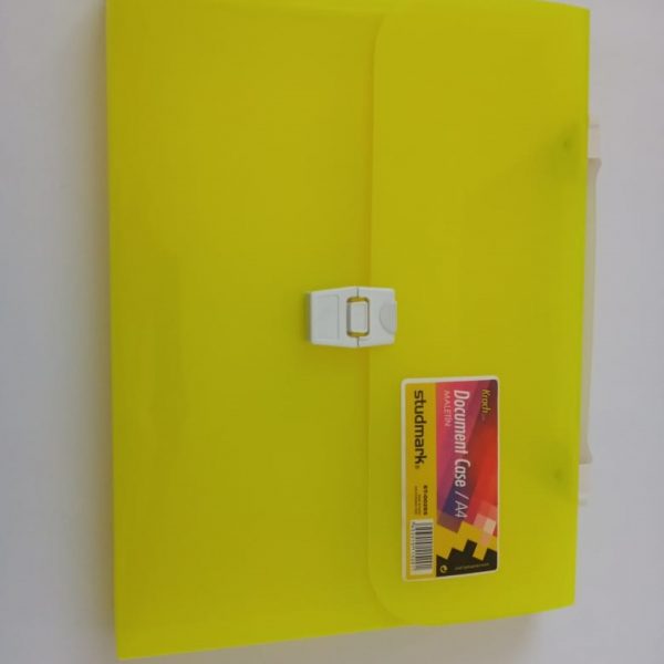 Carpeta amarilla