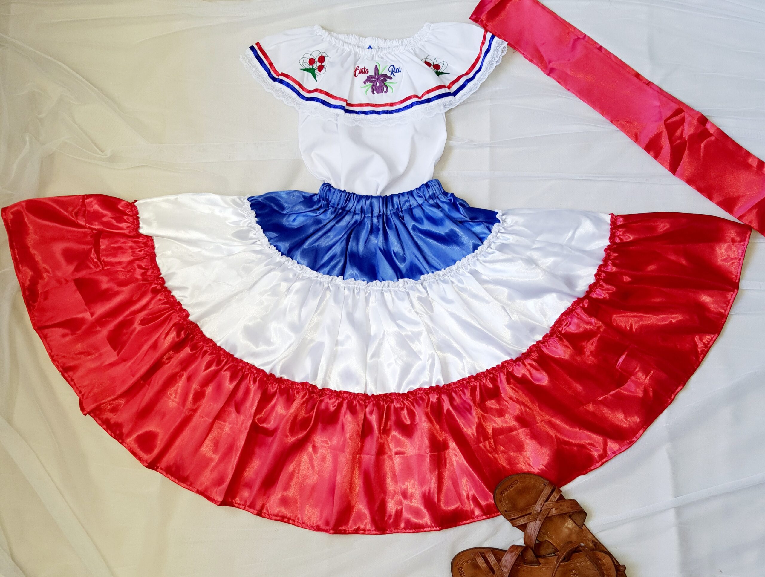 TRAJE TIPICO BORDADO NIÑA 2PIEZAS TALLA S,M,L,XL